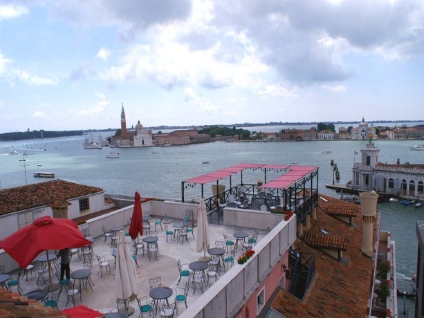 Imagen general del Hotel BAUER IL PALAZZO. Foto 3