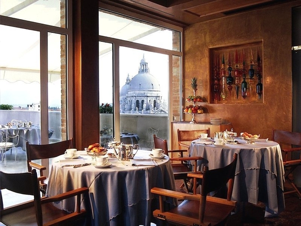 Imagen general del Hotel BAUER IL PALAZZO. Foto 5