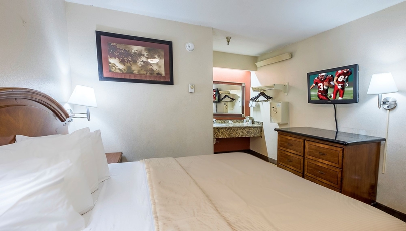 Imagen de la habitación del Hotel BAY INN, Tampa . Foto 13