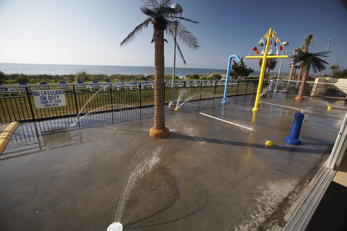 Imagen de los exteriores del Hotel BAY VIEW RESORT. Foto 12