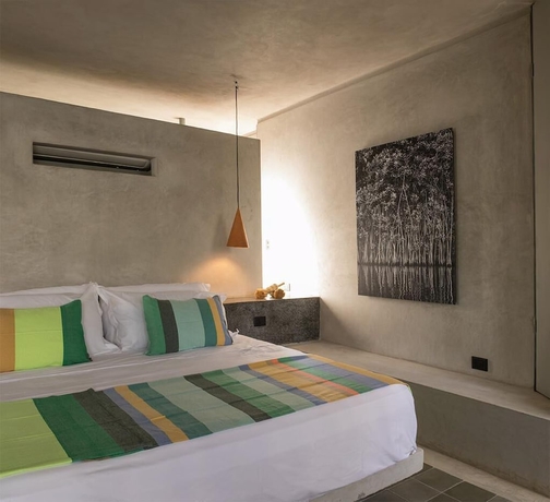 Imagen de la habitación del Hotel B&Aacute;SICO PIXOY HOTEL. Foto 12
