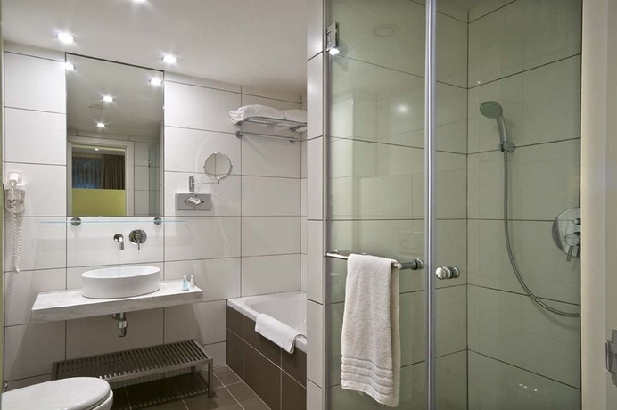 Imagen de la habitación del Hotel B-Aparthotels Grand Place. Foto 6