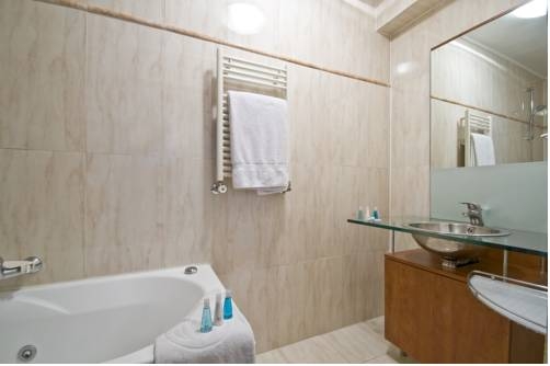 Imagen general del Hotel B-Aparthotels Louise. Foto 3