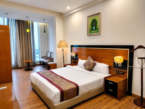 Imagen de la habitación del Hotel BB Grand Agra. Foto 2