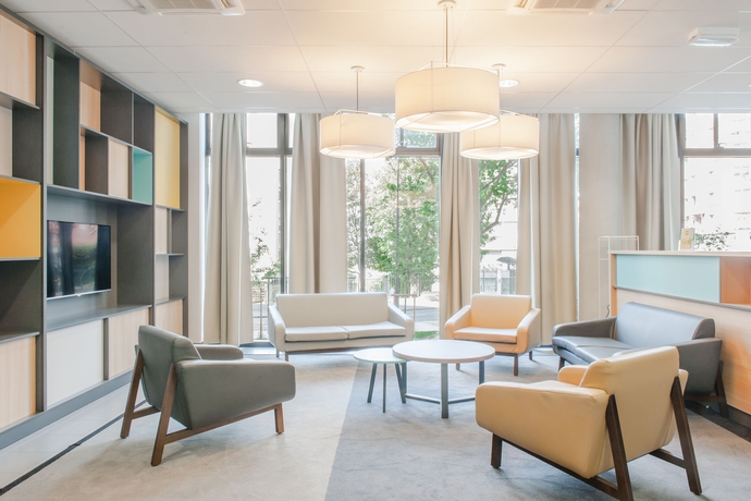 Imagen de los interiores del Hotel BB Hotel Paris Porte des lilas. Foto 16