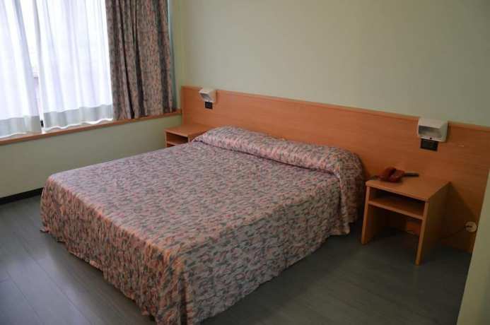 Imagen de la habitación del Hotel BB Porto Piombino. Foto 7