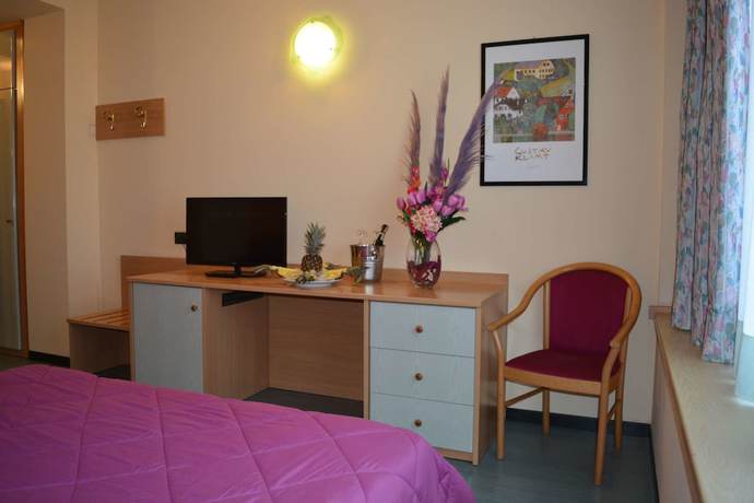 Imagen de la habitación del Hotel BB Porto Piombino. Foto 8