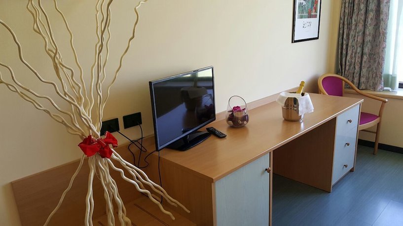 Imagen de la habitación del Hotel BB Porto Piombino. Foto 9