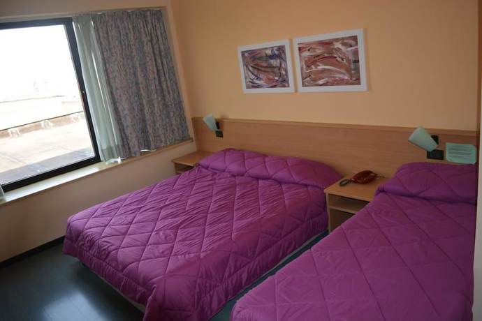 Imagen de la habitación del Hotel BB Porto Piombino. Foto 10