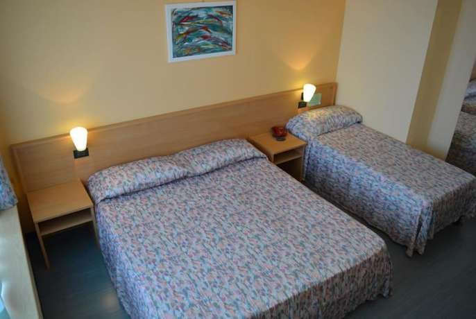 Imagen de la habitación del Hotel BB Porto Piombino. Foto 12