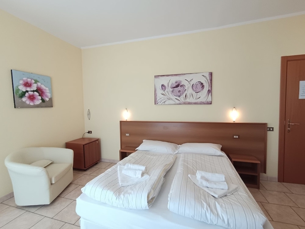 Imagen de la habitación del Hotel BB Villa Orchidea. Foto 2