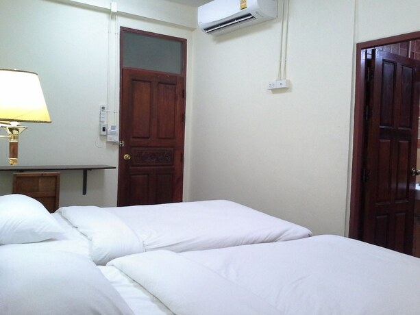 Imagen general del Hotel BC guesthouse Banglamphu, Bangkok. Foto 1
