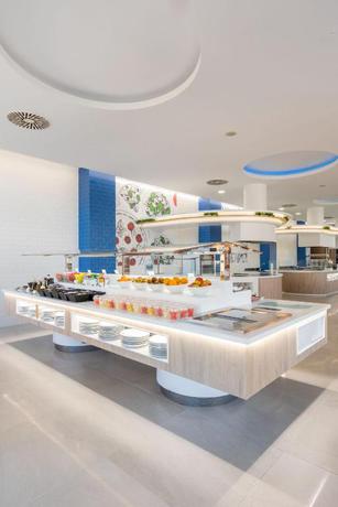 Imagen del bar/restaurante del Hotel BCL Levante Club and Spa - Only Adults Recomended. Foto 2