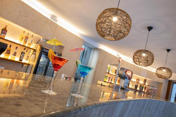 Imagen del bar/restaurante del Hotel BCL Levante Club and Spa - Only Adults Recomended. Foto 4