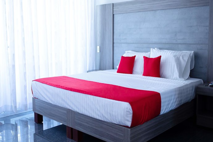 Imagen de la habitación del Hotel BE Suites Cali. Foto 12