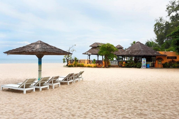 Imagen general del Hotel BEACH GARDEN CHA AM RESORT SPA. Foto 4