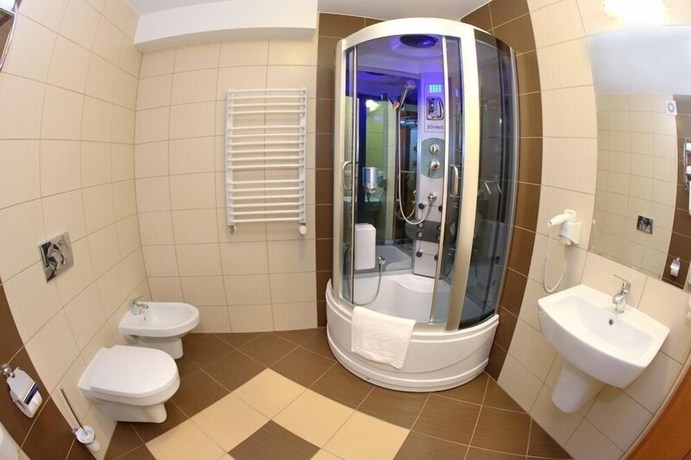 Imagen de la habitación del Hotel BEATA, Muszyna. Foto 11
