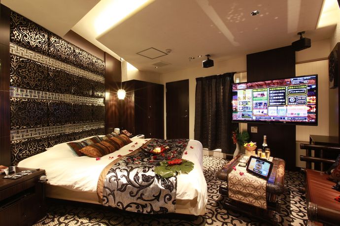 Imagen de la habitación del Hotel BEAUTY HOTEL BRASSINO ASIAN RESORT. Foto 9