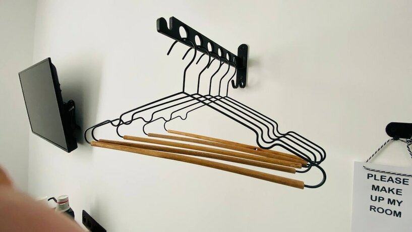 Imagen de la habitación del Hotel BED Cauchy. Foto 14