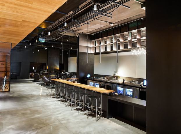 Imagen del bar/restaurante del Hotel BEI San Francisco, Trademark Collection by Wyndham. Foto 4