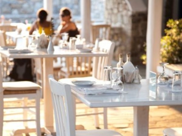Imagen general del Hotel BELLISSIMO BEACH HOTEL. Foto 6