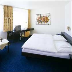 Imagen de la habitación del Hotel BENELUX, Aachen. Foto 2