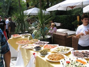 Imagen general del Hotel BENGASI HOTEL. Foto 6