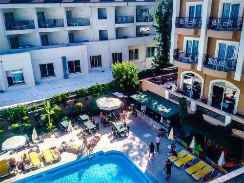 Imagen general del Hotel BESO BEACH HOTEL, &Ccedil;amyuva. Foto 4