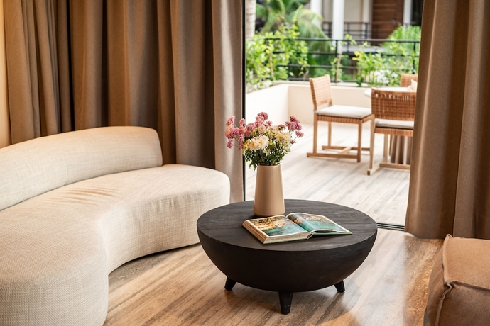 Imagen de la habitación del Hotel BESPOKE. Foto 7