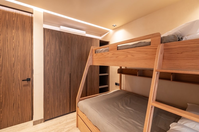 Imagen de la habitación del Hotel BESPOKE. Foto 14