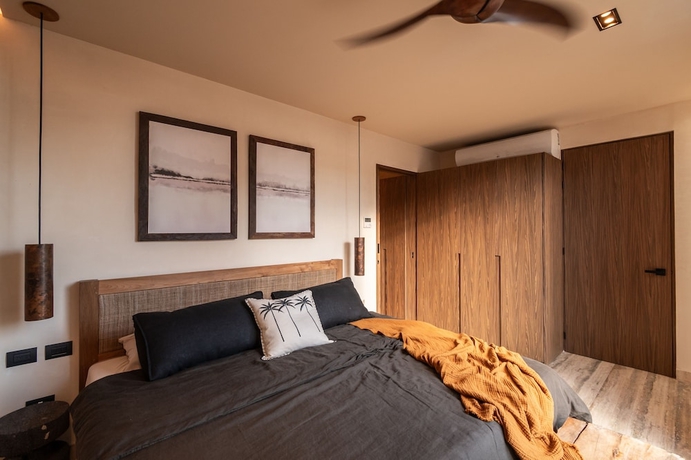 Imagen de la habitación del Hotel BESPOKE. Foto 17