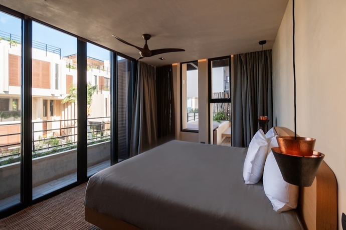 Imagen de la habitación del Hotel BESPOKE. Foto 19