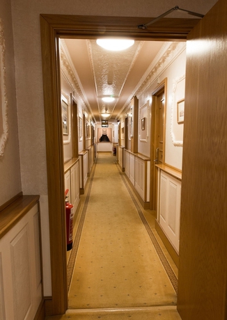 Imagen de los interiores del Hotel BESSEMER HOTEL. Foto 13