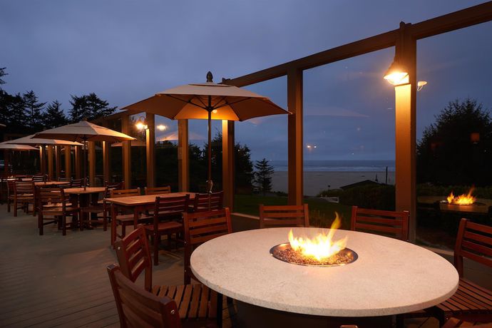 Imagen general del Hotel BEST WESTERN AGATE BEACH INN. Foto 2
