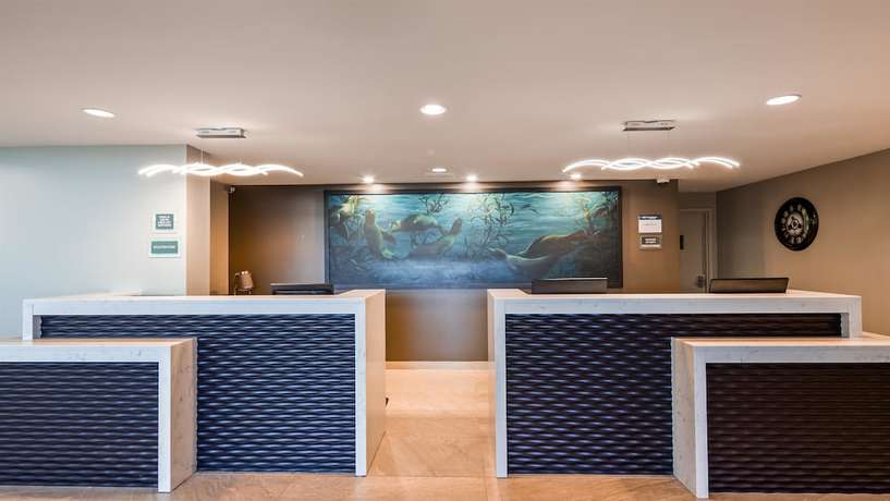 Imagen de los interiores del Hotel BEST WESTERN AGATE BEACH INN. Foto 16
