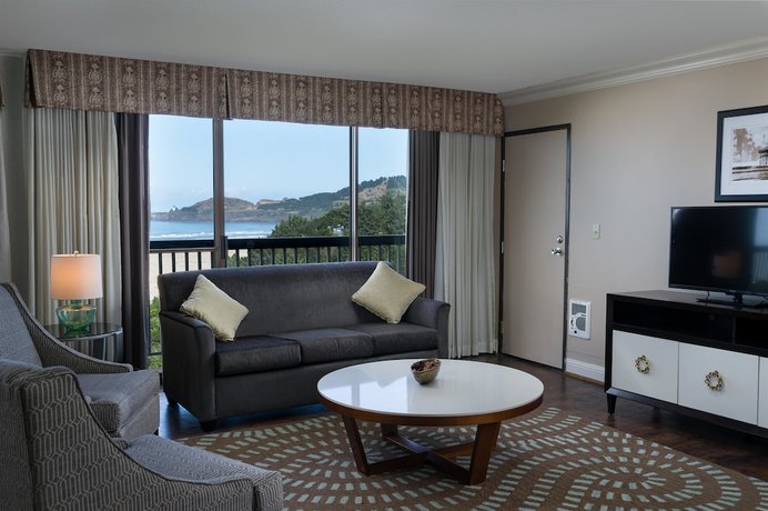 Imagen de la habitación del Hotel BEST WESTERN AGATE BEACH INN. Foto 11