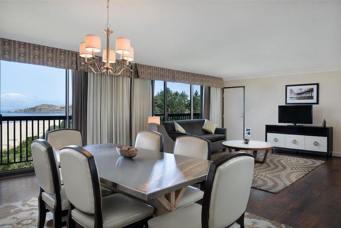 Imagen de la habitación del Hotel BEST WESTERN AGATE BEACH INN. Foto 12