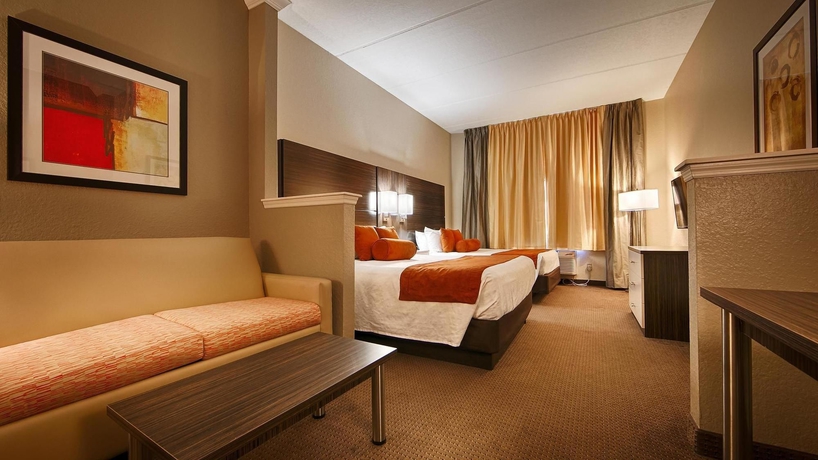 Imagen de los exteriores del Hotel BEST WESTERN AIRPORT INN & SUITES. Foto 8