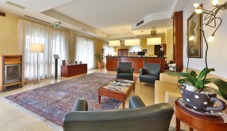 Imagen de los interiores del Hotel BEST WESTERN ANTICO TERMINE. Foto 7