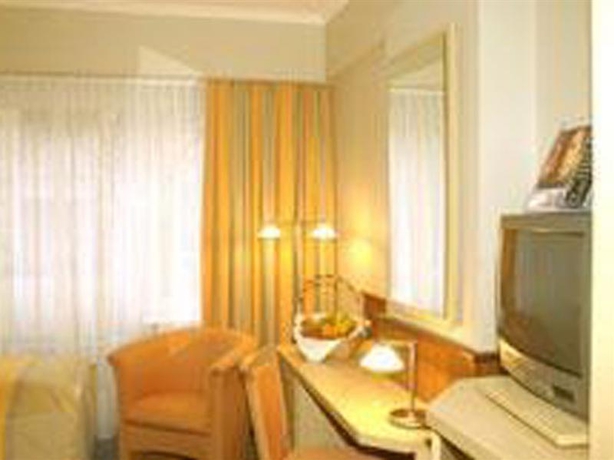 Imagen general del Hotel BEST WESTERN Berlin-Kurf&uuml;rstendamm. Foto 9