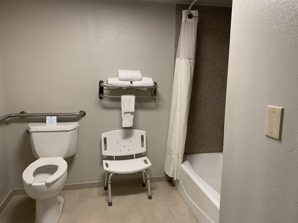 Imagen de la habitación del Hotel BEST WESTERN CENTER INN. Foto 7