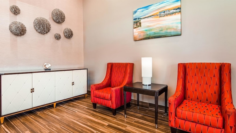 Imagen de los interiores del Hotel BEST WESTERN CENTER INN. Foto 18