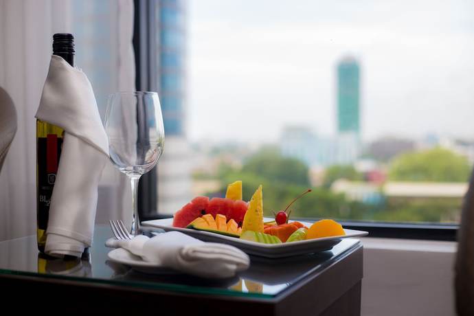 Imagen de la habitación del Hotel BEST WESTERN ELYON COLOMBO. Foto 9