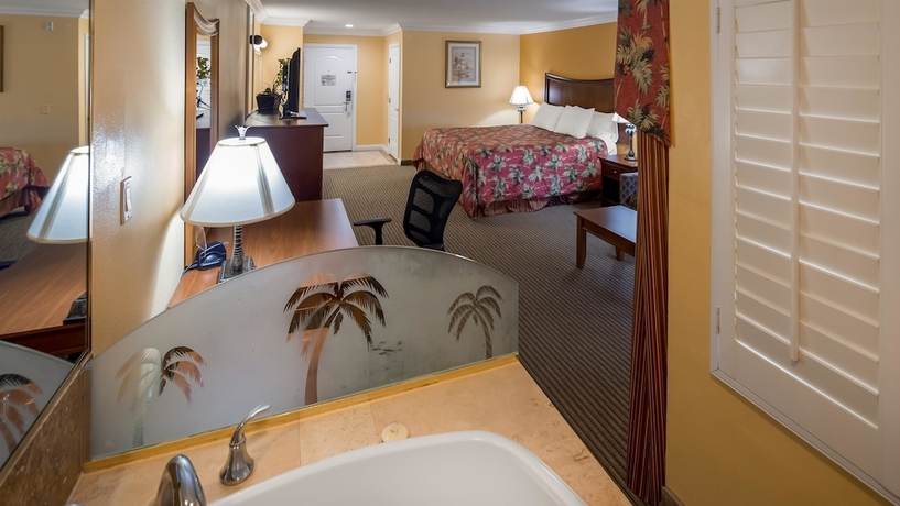 Imagen de la habitación del Hotel BEST WESTERN HARBOUR INN y SUITES. Foto 17