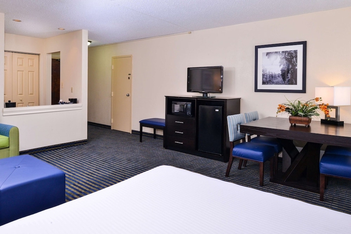 Imagen de la habitación del Hotel BEST WESTERN Leesburg and Conference Cente. Foto 14