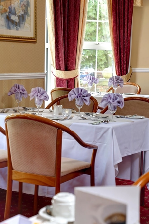 Imagen del bar/restaurante del Hotel BEST WESTERN NEW KENT HOTEL. Foto 7