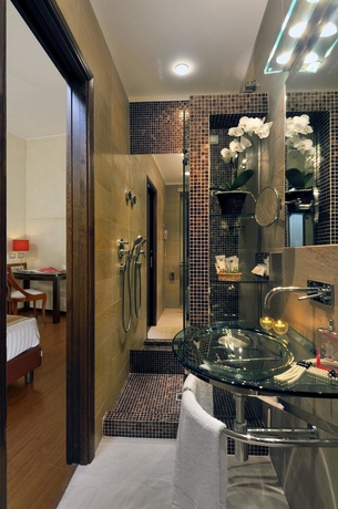 Imagen de la habitación del Hotel BEST WESTERN PICCADILLY. Foto 6