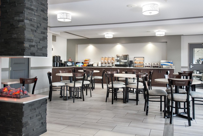 Imagen del bar/restaurante del Hotel BEST WESTERN PLUS MONCTON. Foto 3