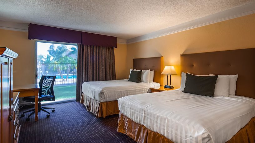 Imagen de la habitación del Hotel BEST WESTERN PLUS PHOENIX GOODYEAR INN. Foto 9