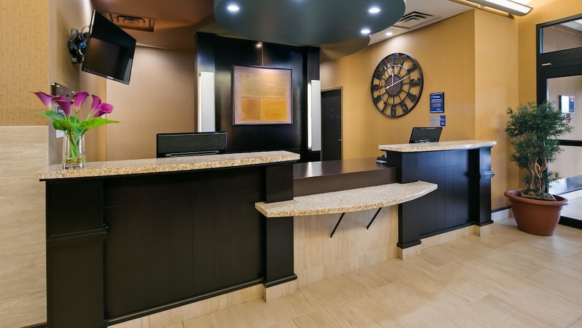 Imagen de los interiores del Hotel BEST WESTERN PLUS SHERWOOD PARK INN and SUITES. Foto 18